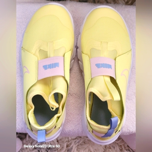 NEW IN BOX NIKE FLEX RUNNER 2 - Picture 13 of 13